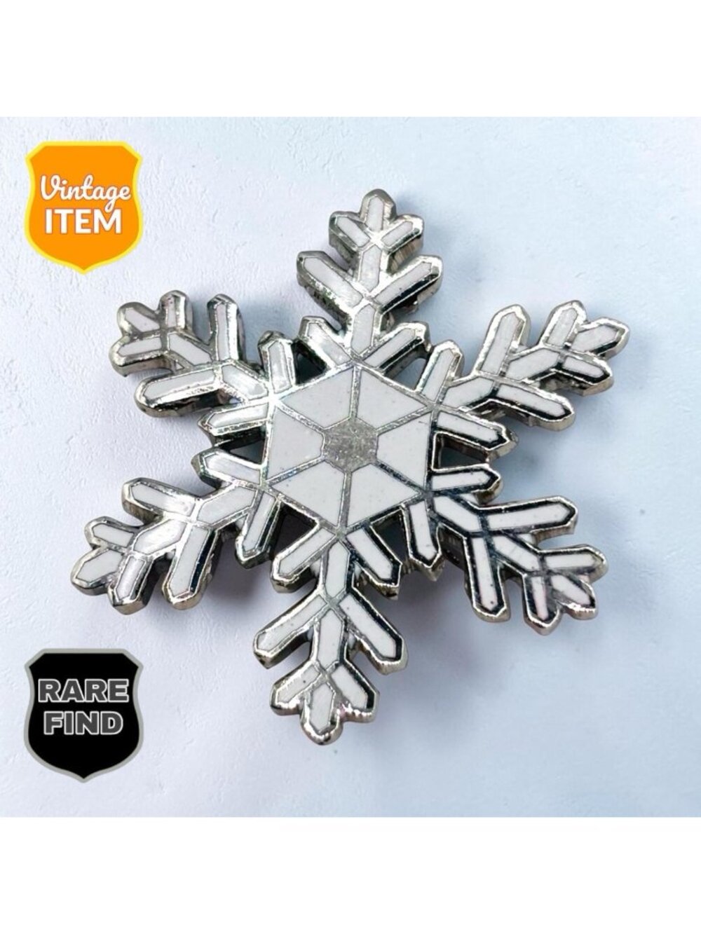 Vintage Modern Silver Tone Christmas Winter Snowflake Brooch Pin Gift. RARE!